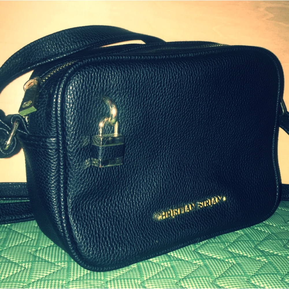Black Leather Crossbody Purse (Good Condition) - Picture 2 of 2